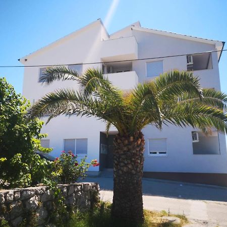 Navis Appartement Supetarska Draga Buitenkant foto