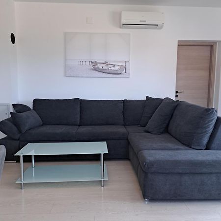 Navis Appartement Supetarska Draga Buitenkant foto